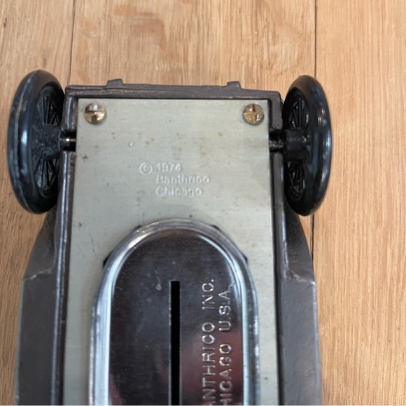 Vintage Advertising First Federal Savings of Detroit Metal Chevy Pick-Up Truck - Picture 9 of 11